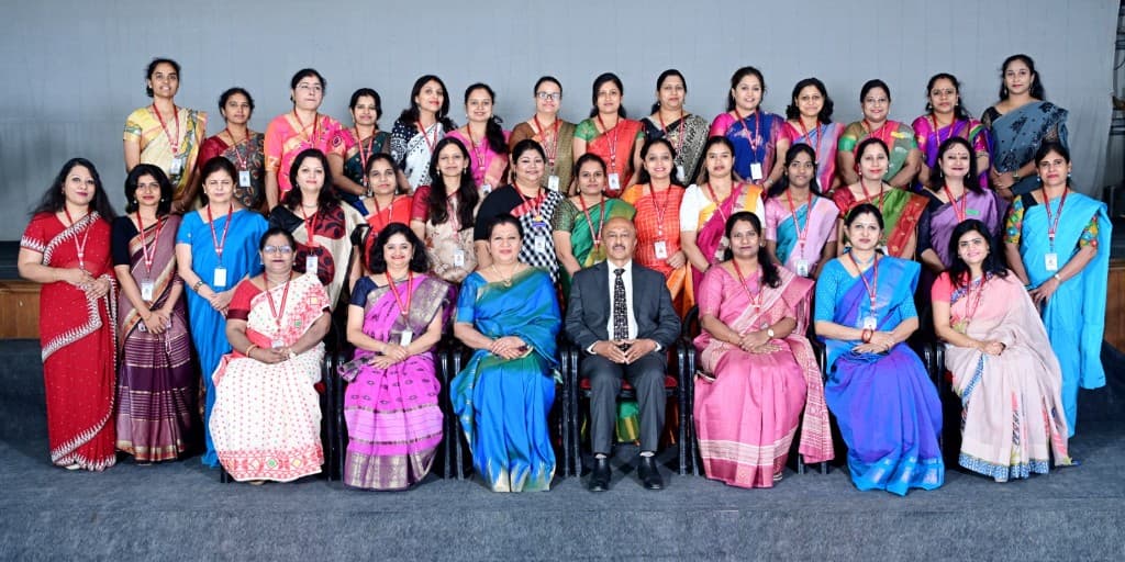Primary School faculty of Lawrence High School